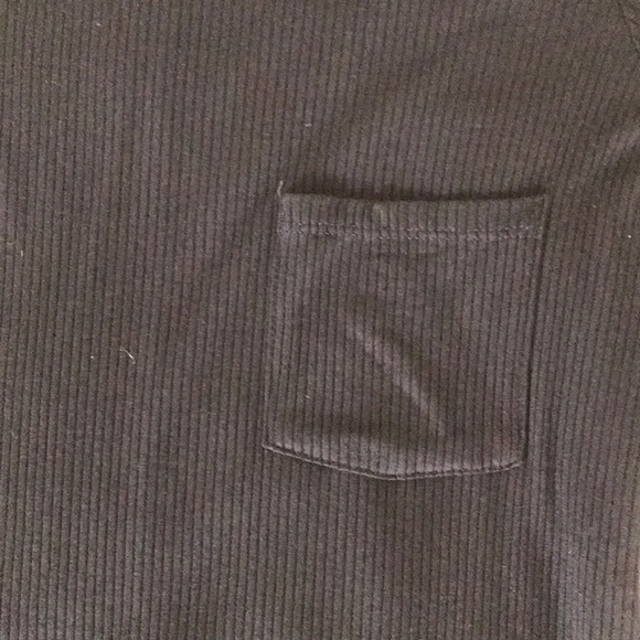 black pocket dress - Picture 2 of 2